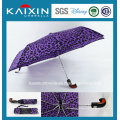 Kundenspezifische Farbe Werbeartikel Auto öffnen und schließen Falten Regenschirm
